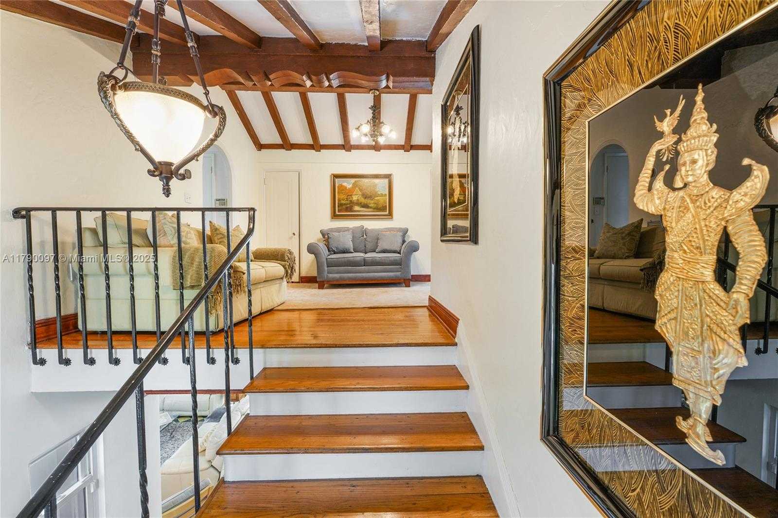 Small Image of 339 NORTH EAST 96TH ST, Miami Shores Number 13
