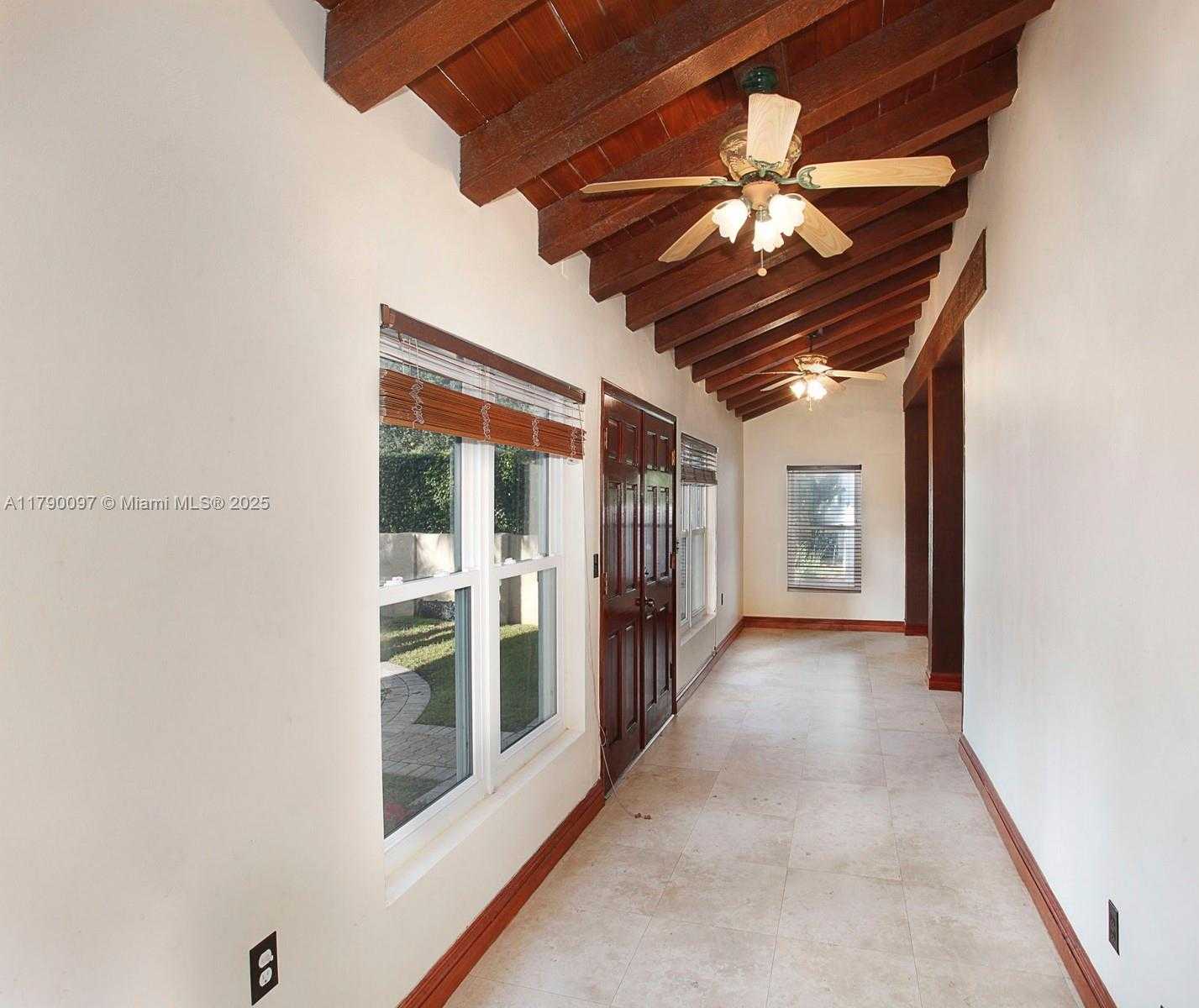 Small Image of 339 NORTH EAST 96TH ST, Miami Shores Number 33