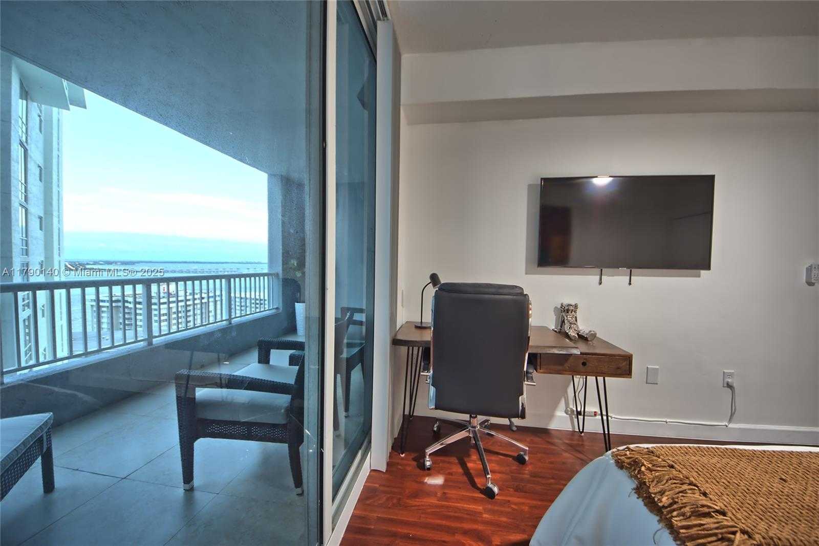 Small Image of 170 SOUTH EAST 14TH ST #2303, Miami Number 27