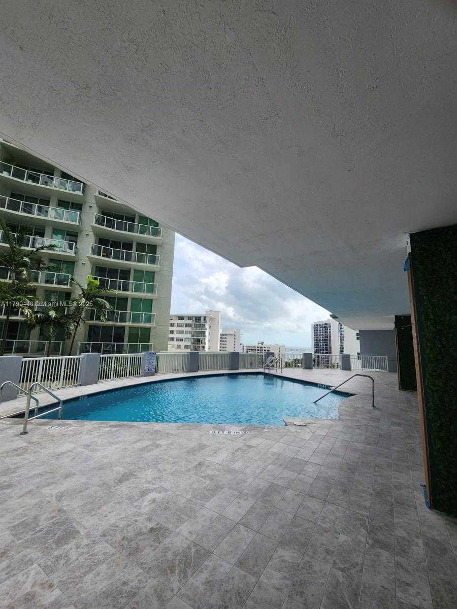 Small Image of 170 SOUTH EAST 14TH ST #2303, Miami Number 37
