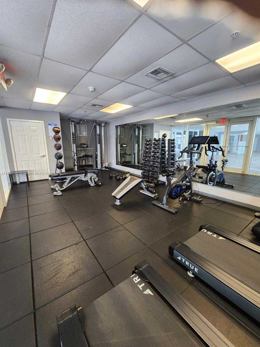 Small Image of 170 SOUTH EAST 14TH ST #2303, Miami Number 40