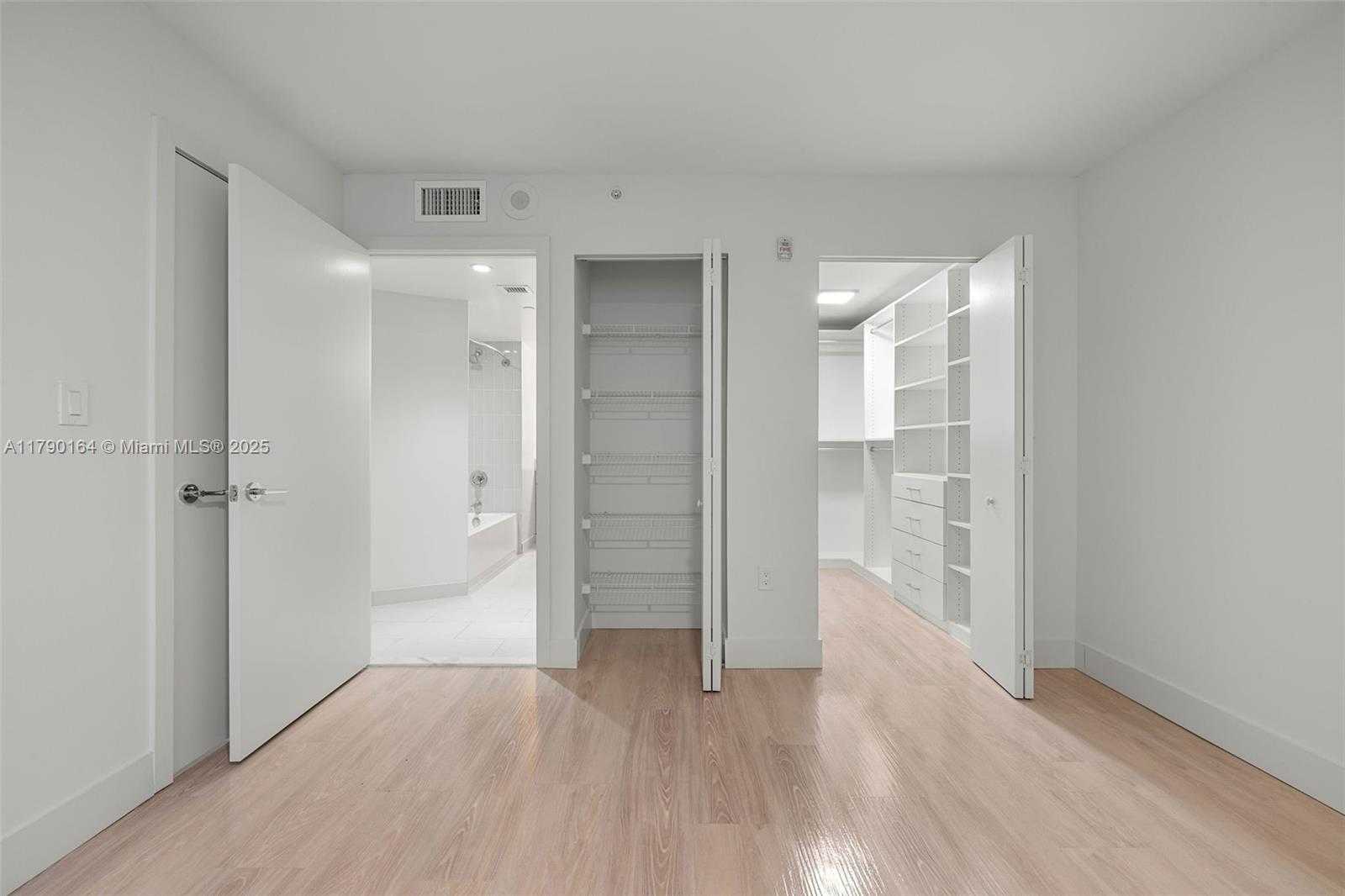 Small Image of 1756 NORTH BAYSHORE DR #23N, Miami Number 21
