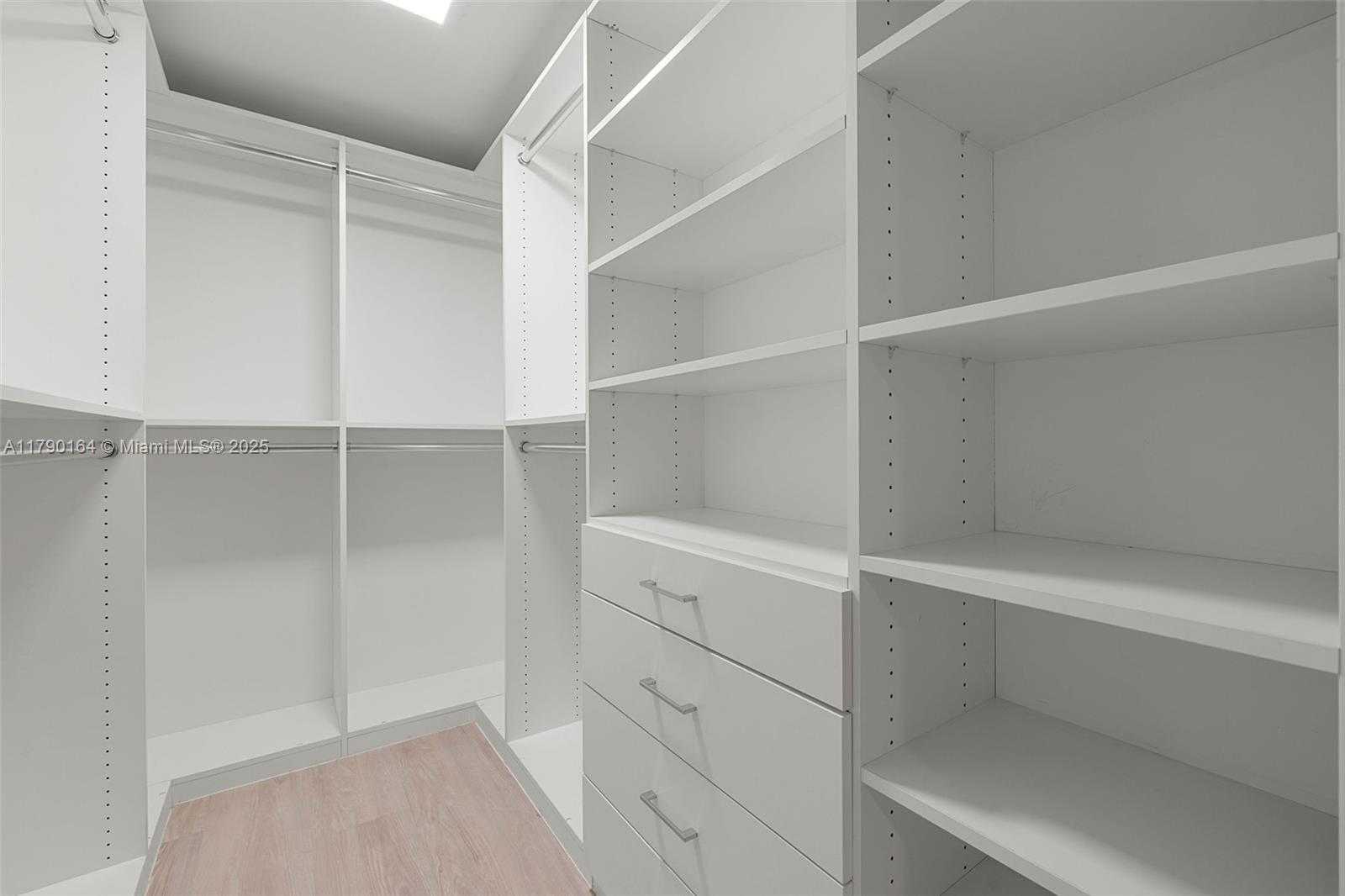 Small Image of 1756 NORTH BAYSHORE DR #23N, Miami Number 22