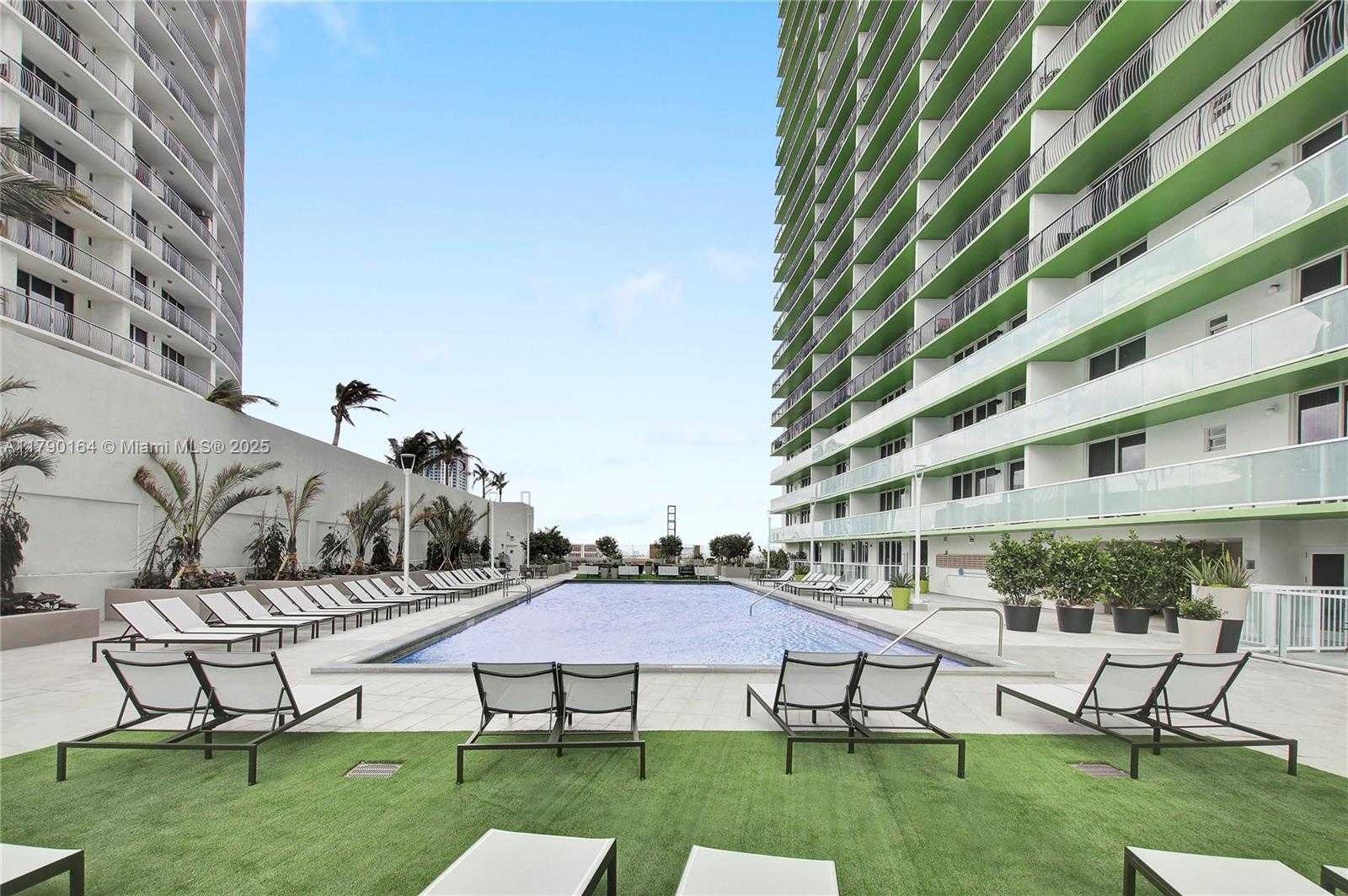Small Image of 1756 NORTH BAYSHORE DR #23N, Miami Number 38