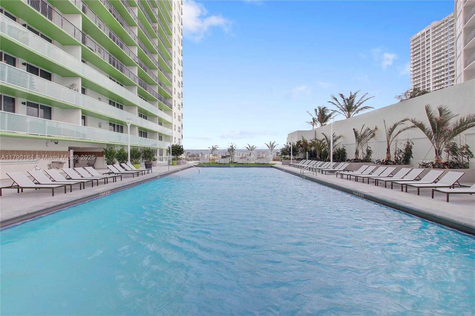 Small Image of 1756 NORTH BAYSHORE DR #23N, Miami Number 39