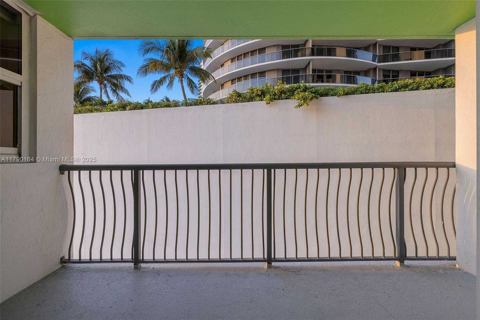 Small Image of 1756 NORTH BAYSHORE DR #23N, Miami Number 7