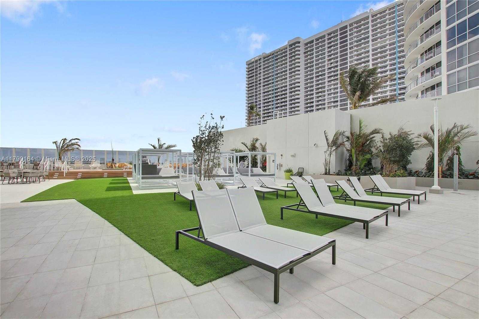 Small Image of 1756 NORTH BAYSHORE DR #23N, Miami Number 70