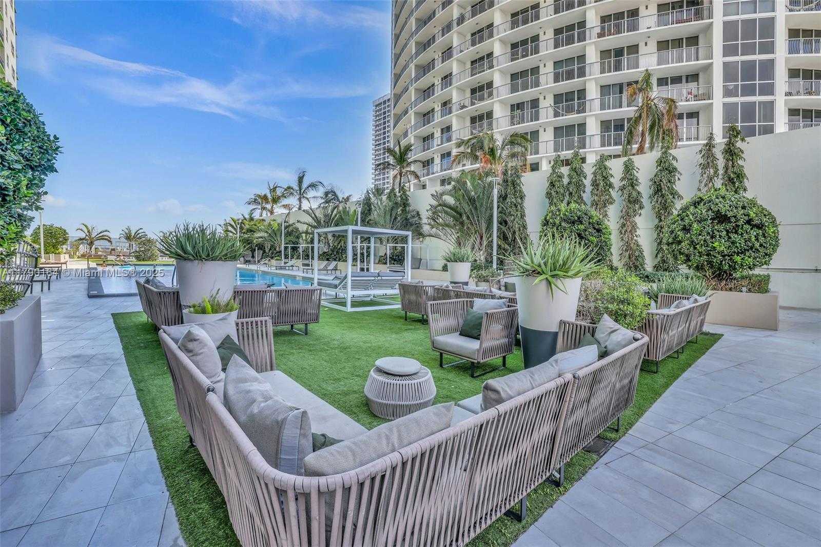Small Image of 1756 NORTH BAYSHORE DR #23N, Miami Number 74