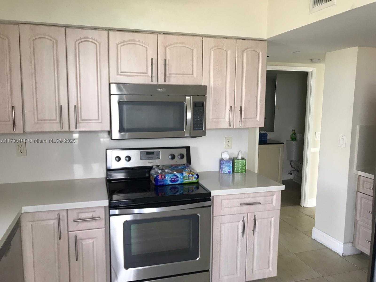 Small Image of 3300 NORTH EAST 191ST ST #1806, Aventura Number 15