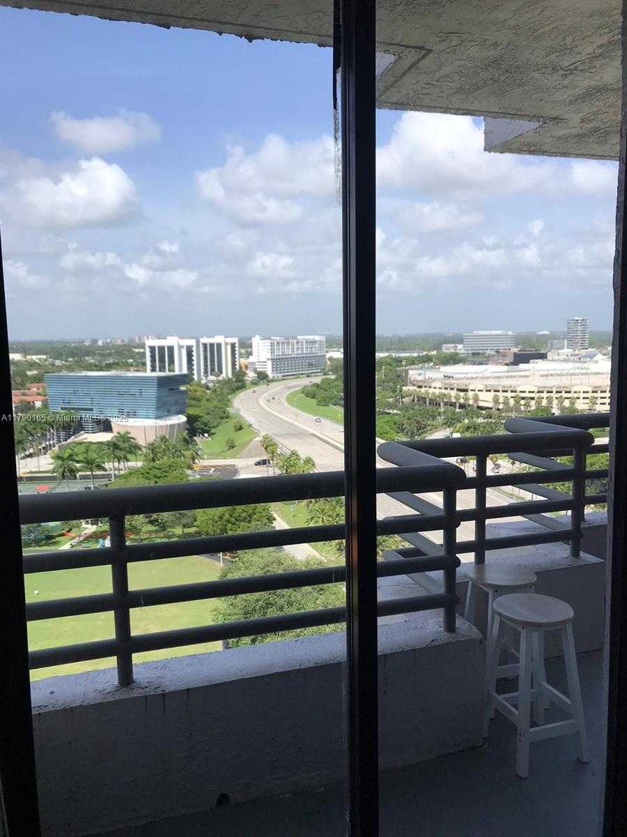 Small Image of 3300 NORTH EAST 191ST ST #1806, Aventura Number 23