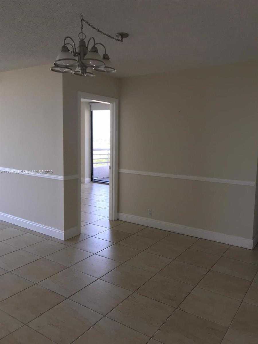 Small Image of 3300 NORTH EAST 191ST ST #1806, Aventura Number 29