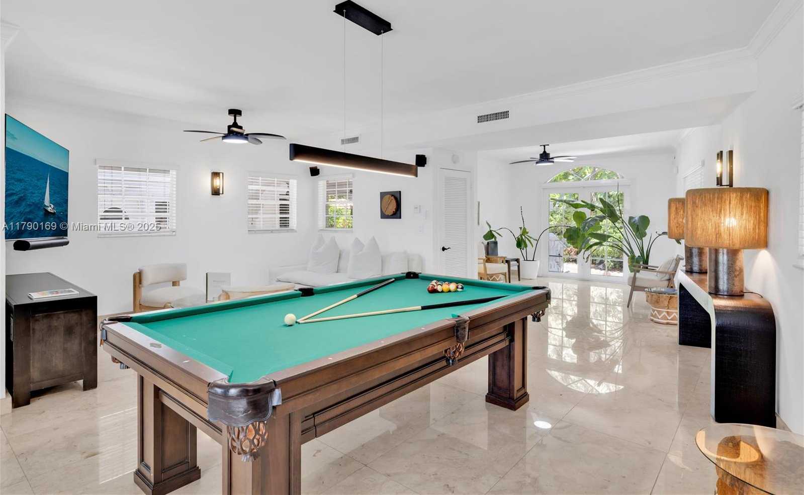Small Image of 2 SOUTH HIBISCUS DR, Miami Beach Number 16
