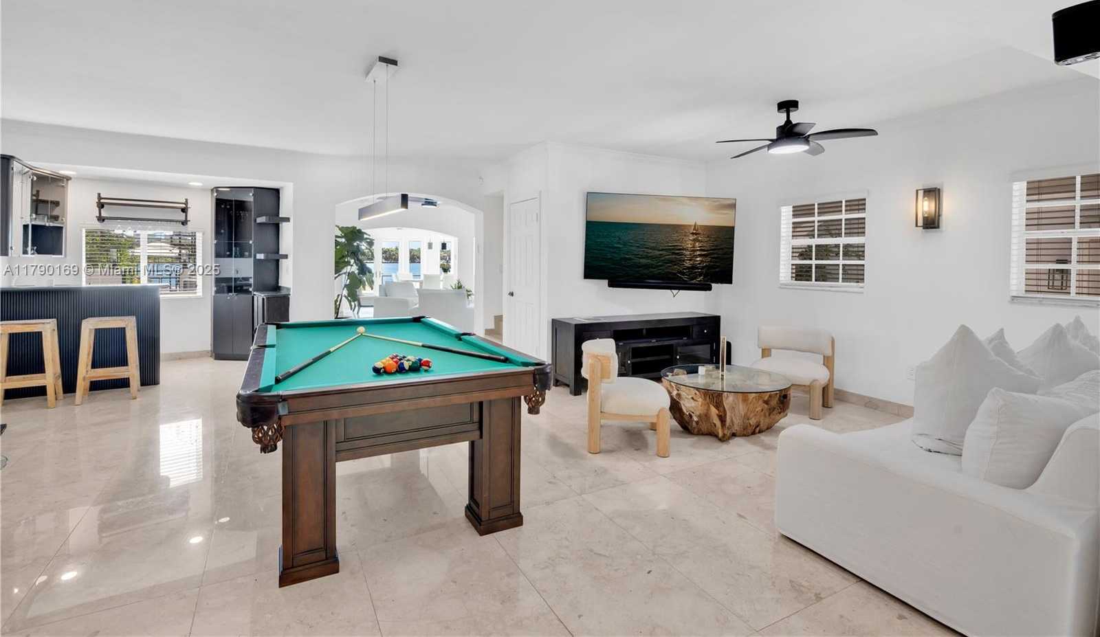Small Image of 2 SOUTH HIBISCUS DR, Miami Beach Number 17