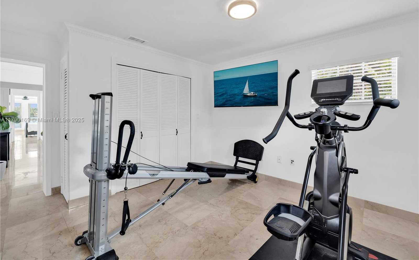Small Image of 2 SOUTH HIBISCUS DR, Miami Beach Number 28