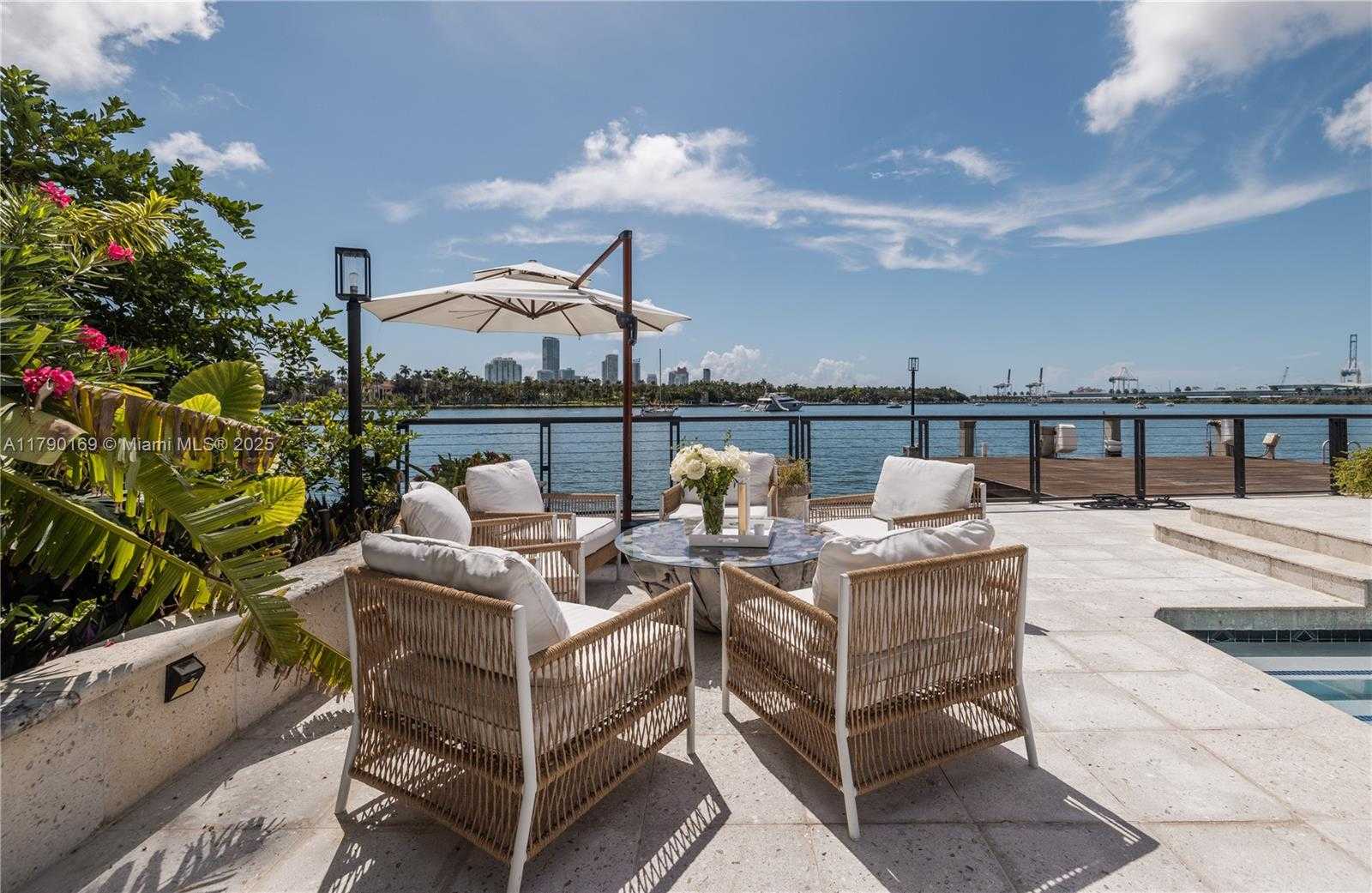 Small Image of 2 SOUTH HIBISCUS DR, Miami Beach Number 39