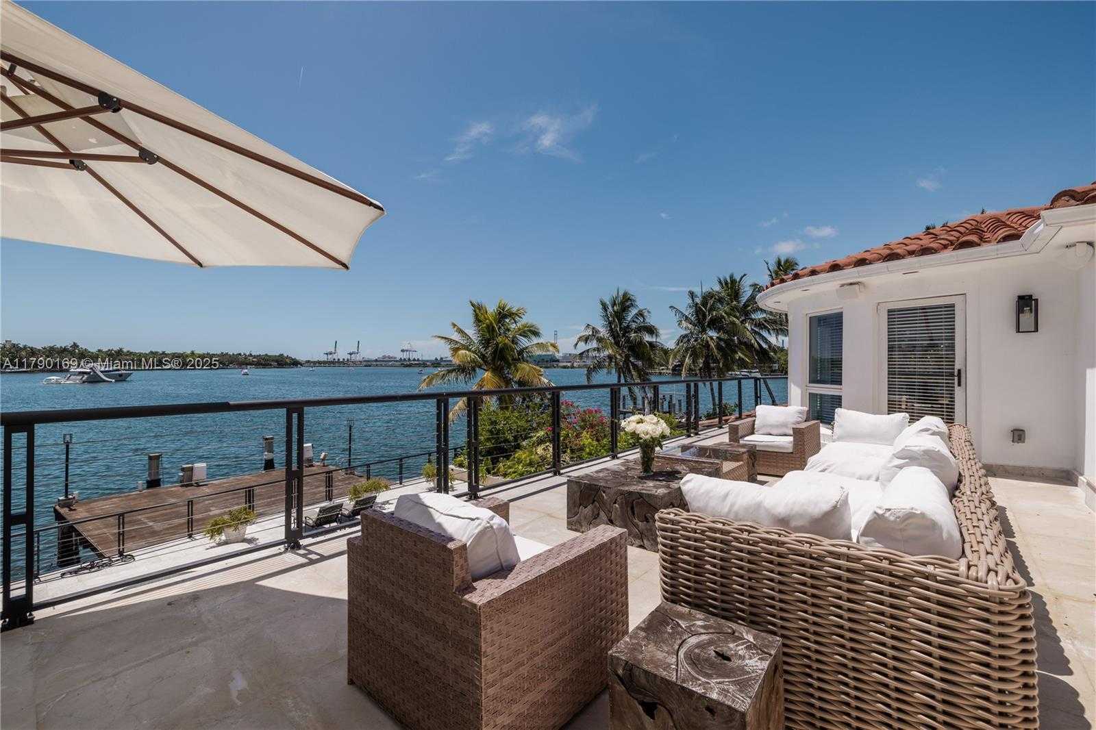 Small Image of 2 SOUTH HIBISCUS DR, Miami Beach Number 42