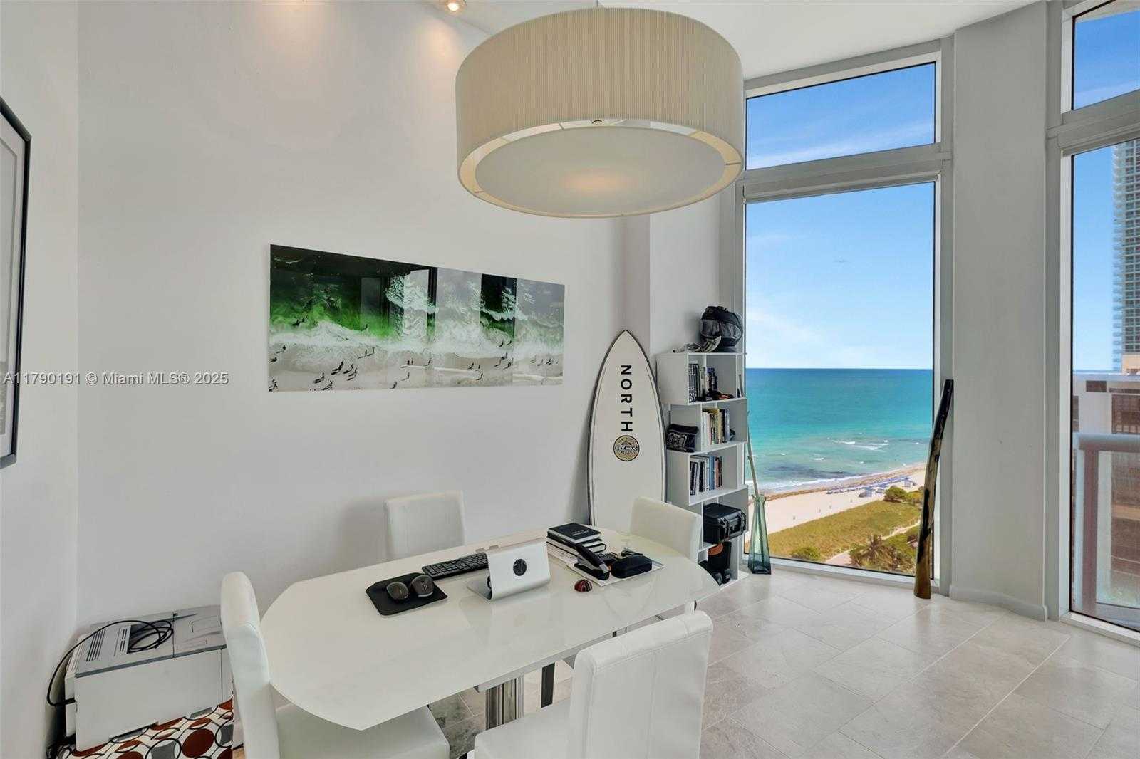 Small Image of 6515 COLLINS AVE #1807, Miami Beach Number 4