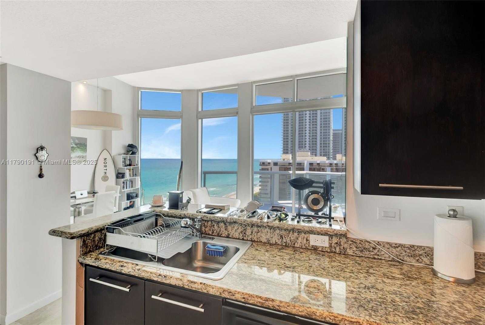Small Image of 6515 COLLINS AVE #1807, Miami Beach Number 6