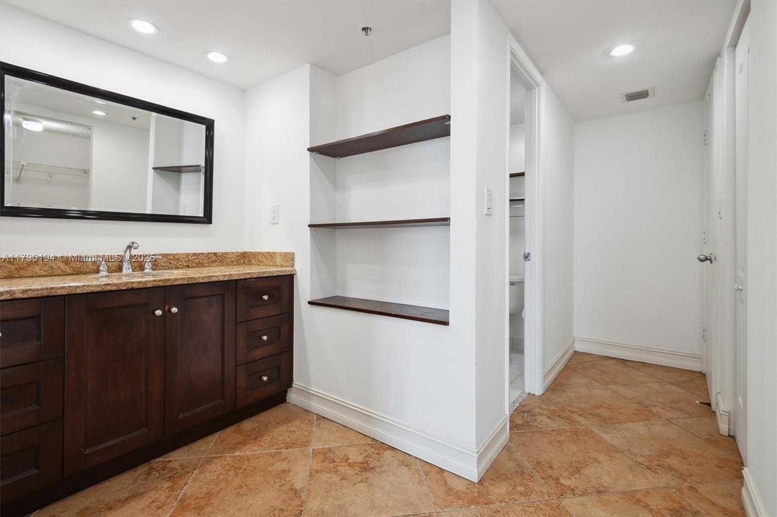 Small Image of 20355 NORTH EAST 34TH CT #1828, Aventura Number 8