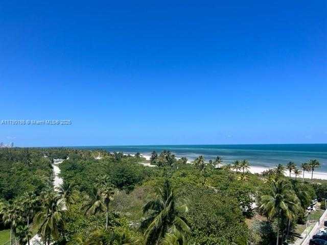 Small Image of 177 OCEAN LANE DR #812, Key Biscayne Number 13