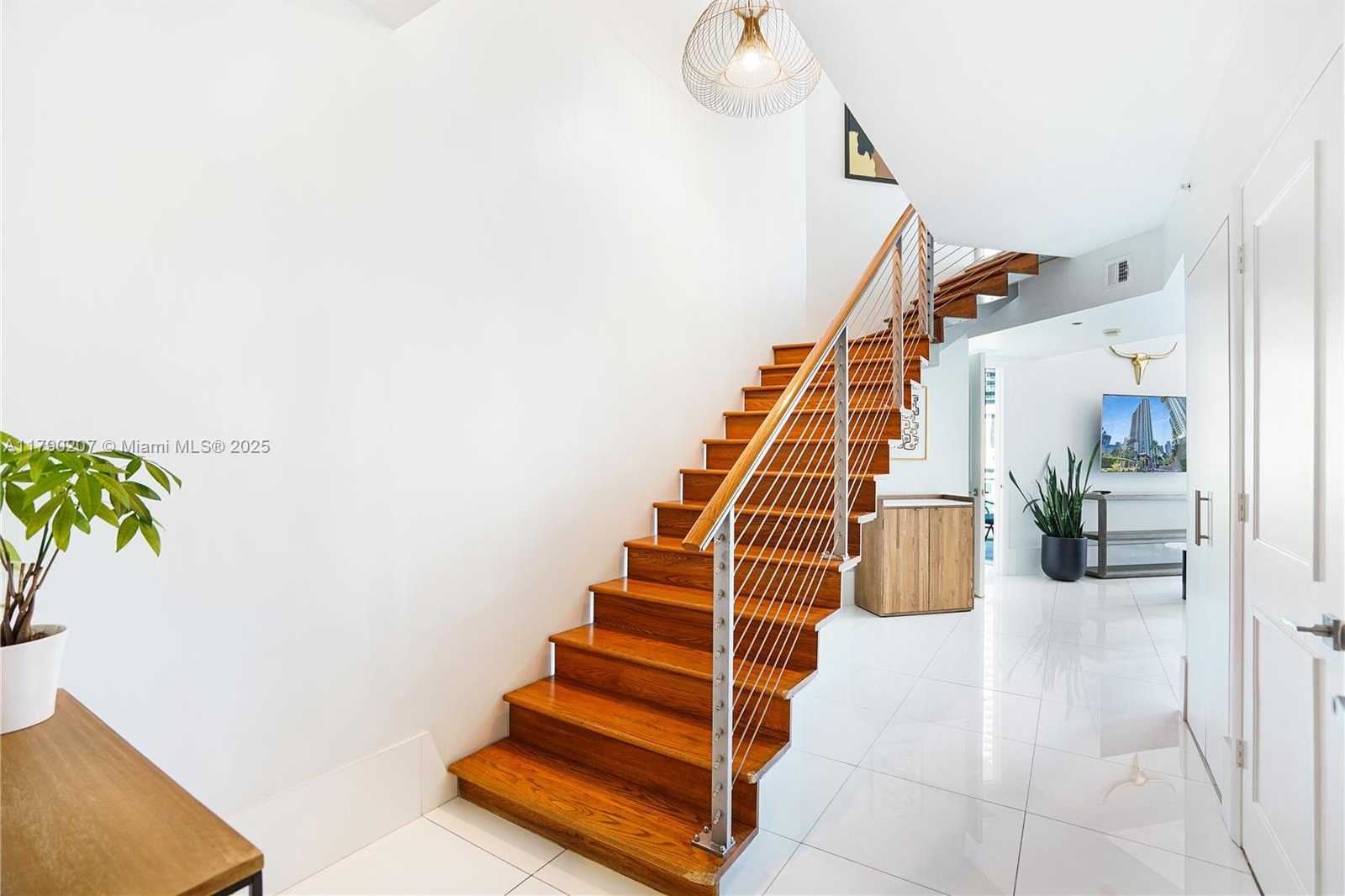 Small Image of 350 SOUTH MIAMI AVE #713, Miami Number 14