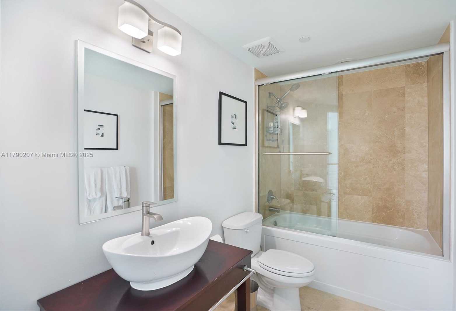 Small Image of 350 SOUTH MIAMI AVE #713, Miami Number 18