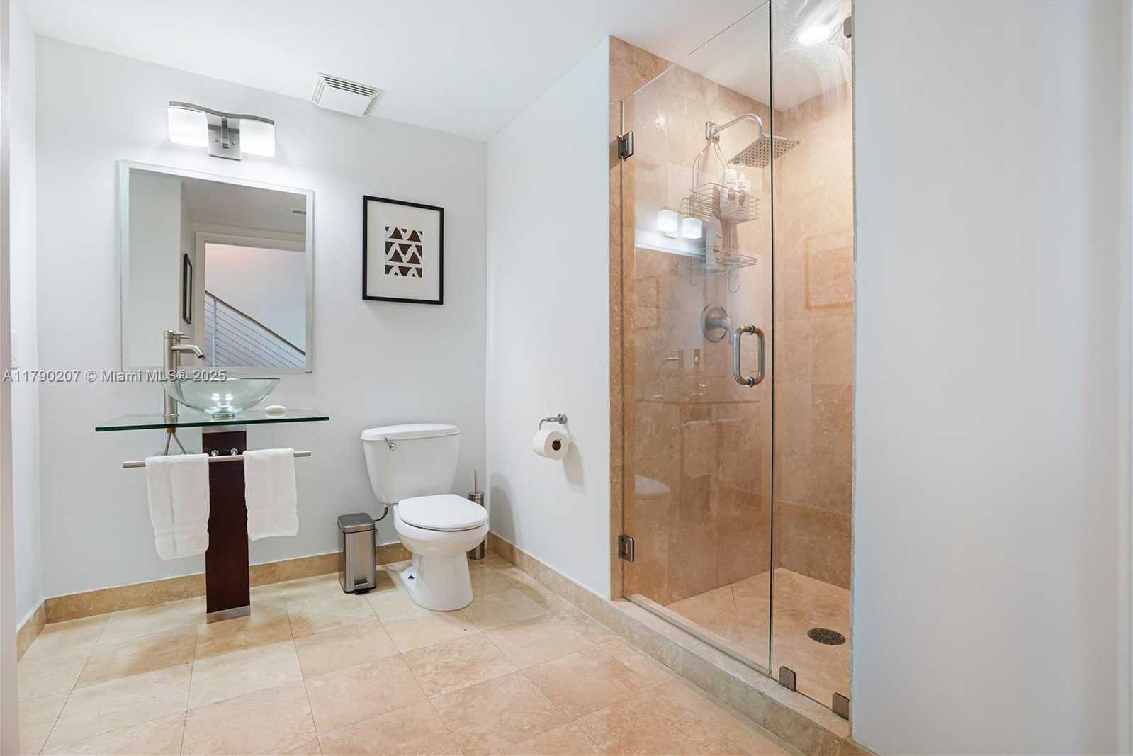Small Image of 350 SOUTH MIAMI AVE #713, Miami Number 19