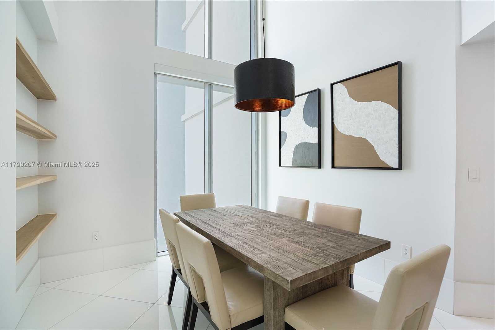 Small Image of 350 SOUTH MIAMI AVE #713, Miami Number 5