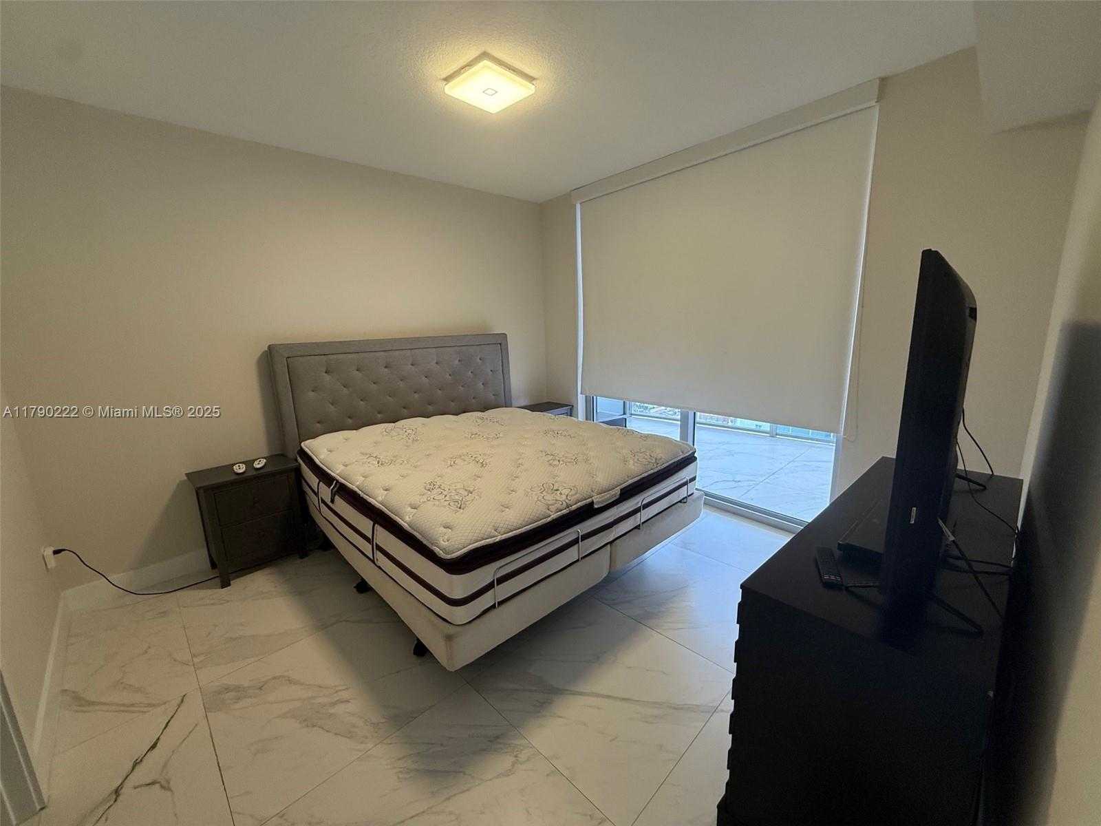Small Image of 488 NORTH EAST 18TH ST #2905, Miami Number 11