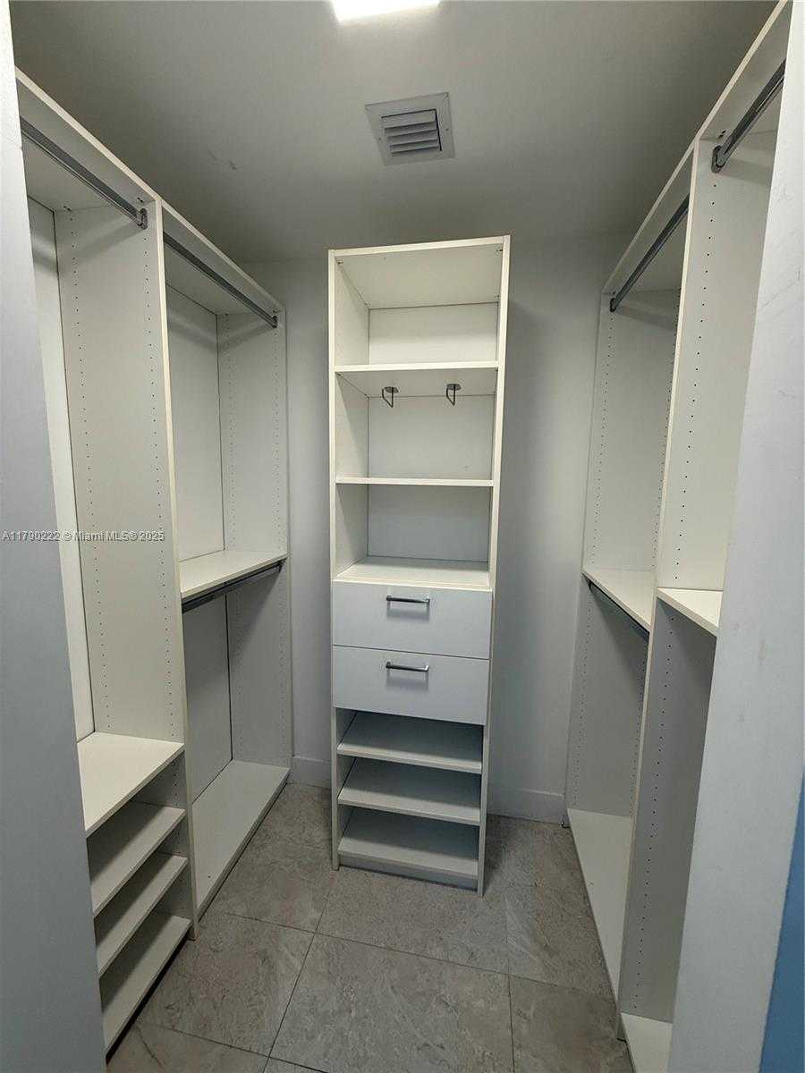 Small Image of 488 NORTH EAST 18TH ST #2905, Miami Number 16