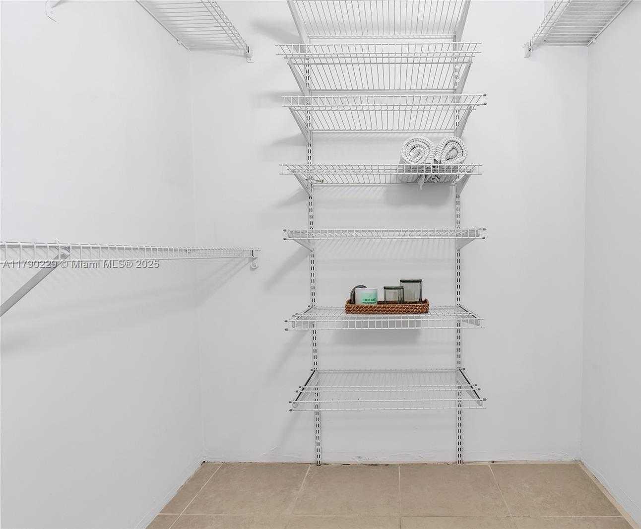 Small Image of 2501 BRICKELL AVE #202, Miami Number 31