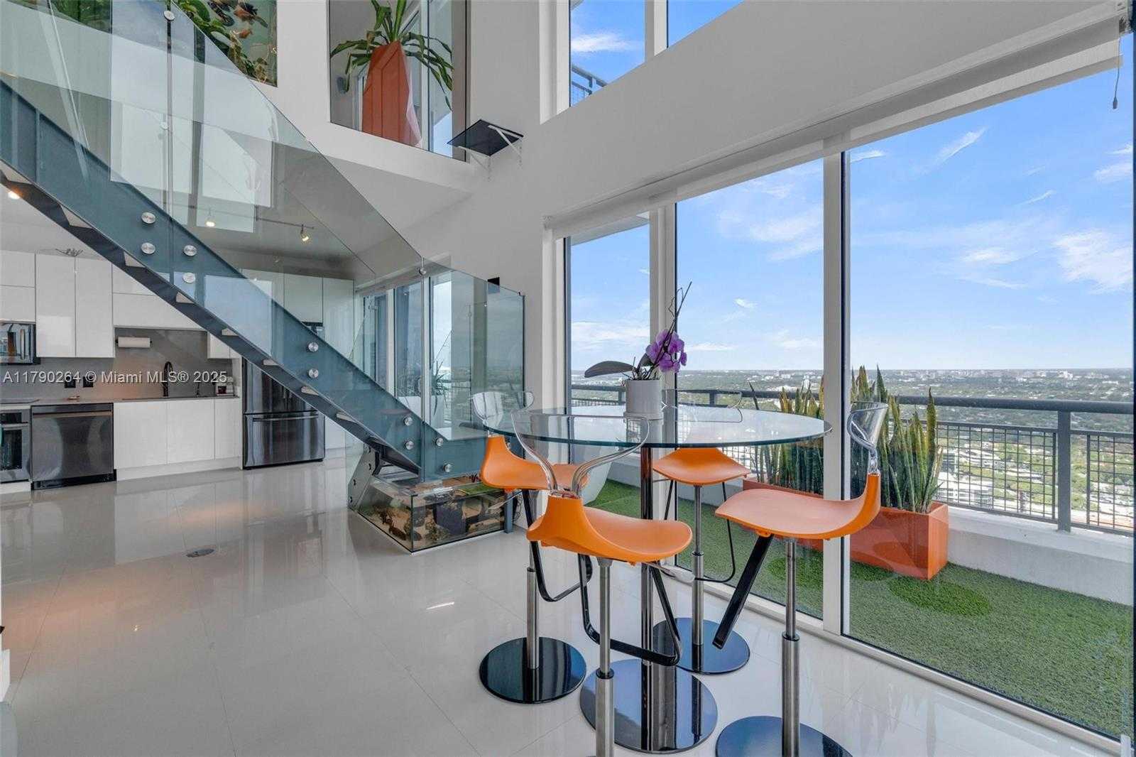 Small Image of 60 SOUTH WEST 13TH ST #3613, Miami Number 26