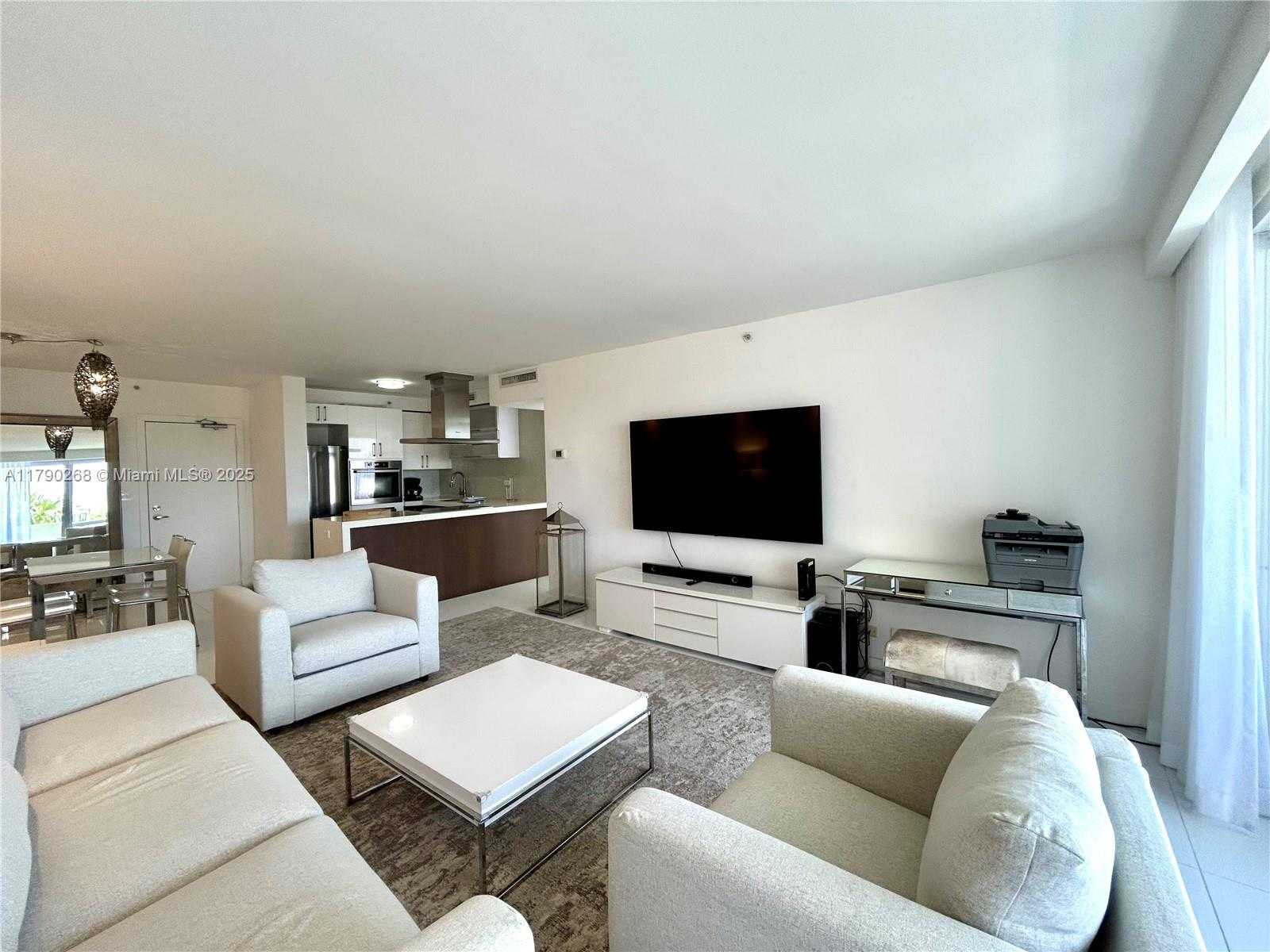 Small Image of 1500 BAY RD #480S, Miami Beach Number 2
