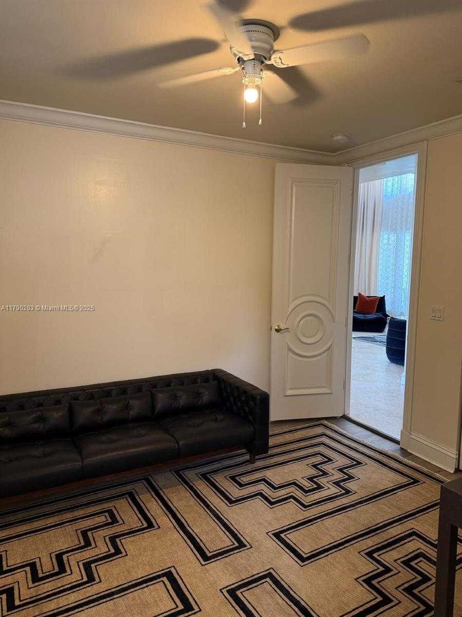 Small Image of 3320 NORTH EAST 164TH ST, North Miami Beach Number 14