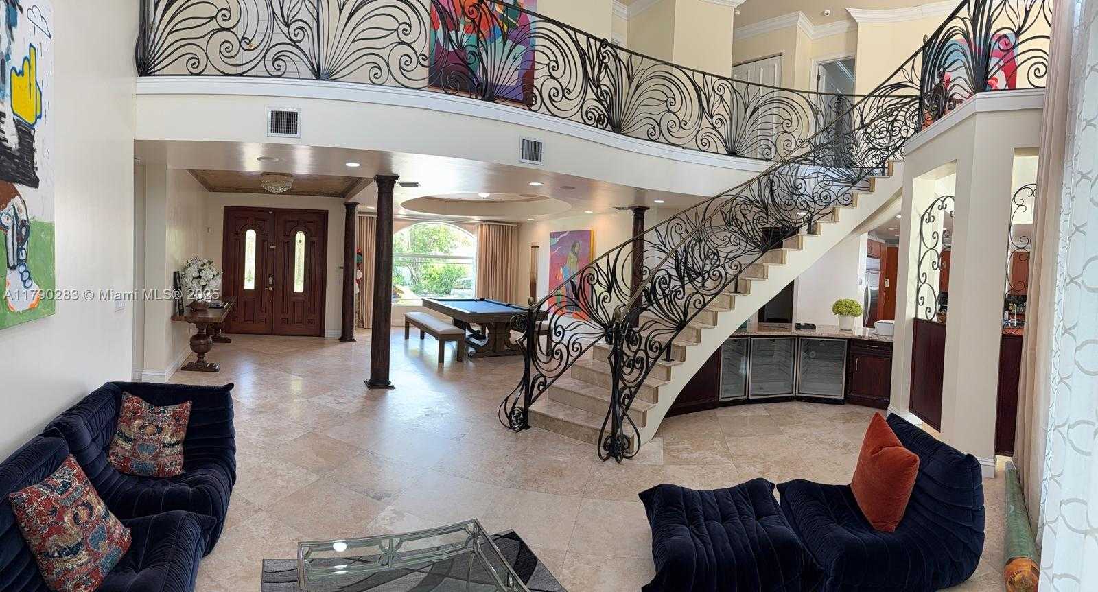 Small Image of 3320 NORTH EAST 164TH ST, North Miami Beach Number 3
