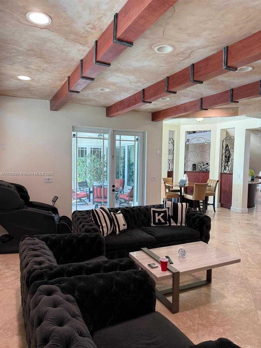 Small Image of 3320 NORTH EAST 164TH ST, North Miami Beach Number 32