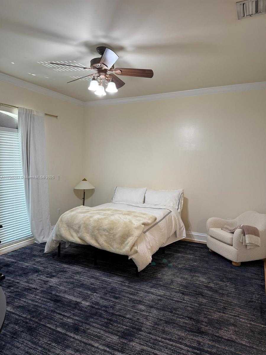 Small Image of 3320 NORTH EAST 164TH ST, North Miami Beach Number 43