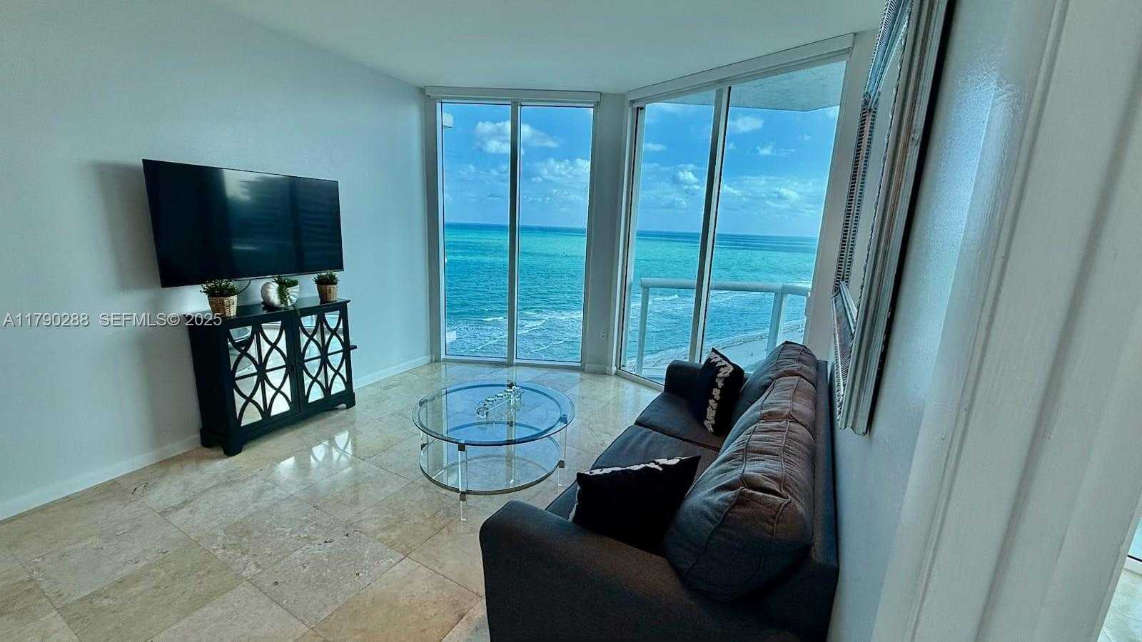 Small Image of 6515 COLLINS AVE #1604, Miami Beach Number 23