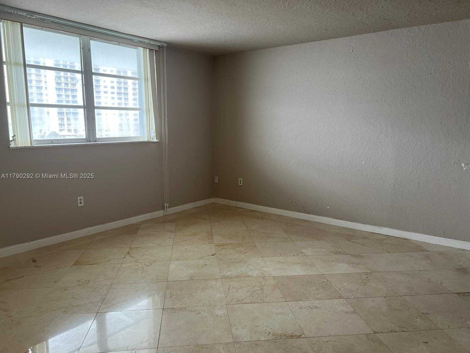 Small Image of 4000 NORTH EAST 170TH ST #604, North Miami Beach Number 25