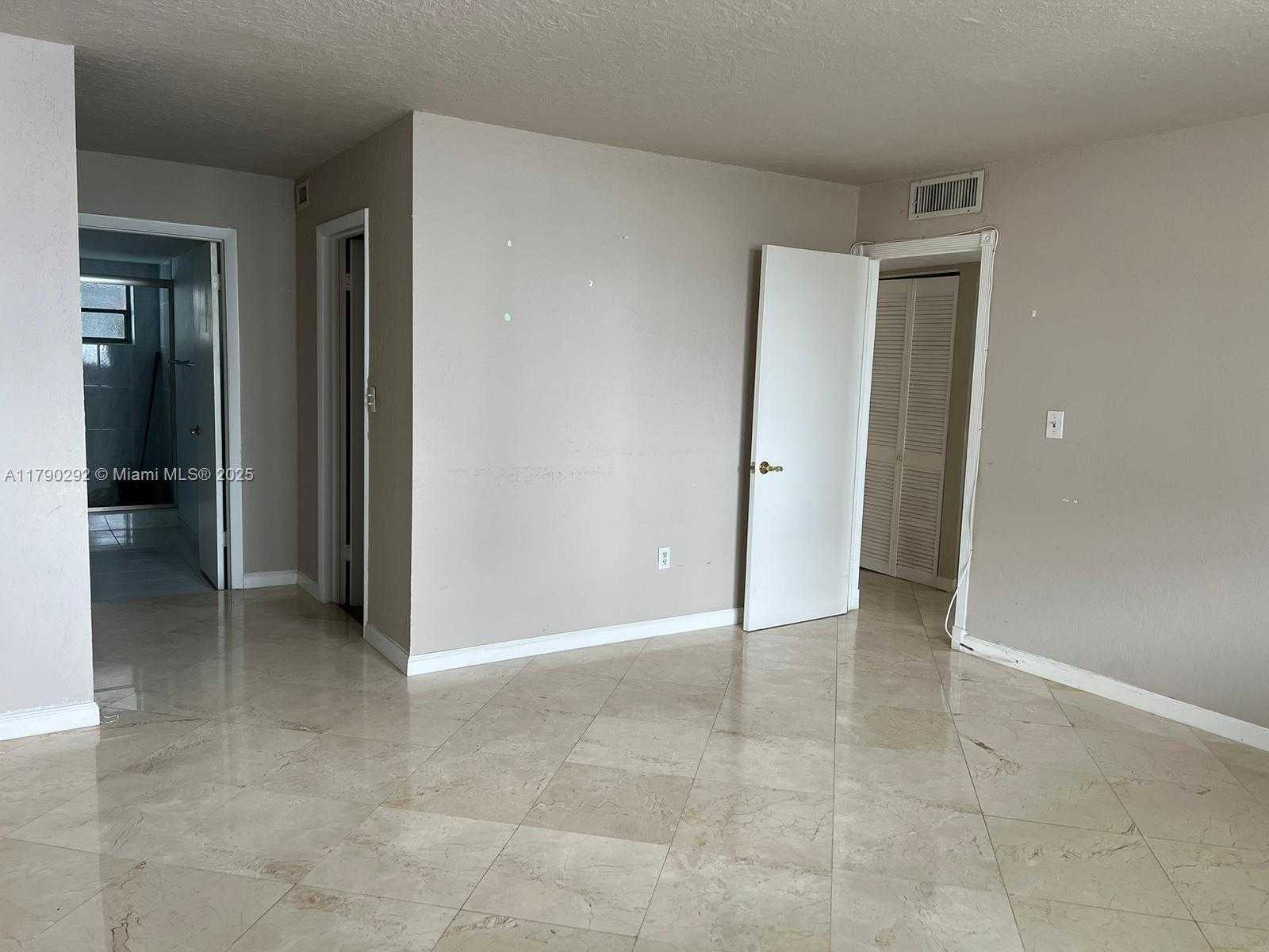 Small Image of 4000 NORTH EAST 170TH ST #604, North Miami Beach Number 8
