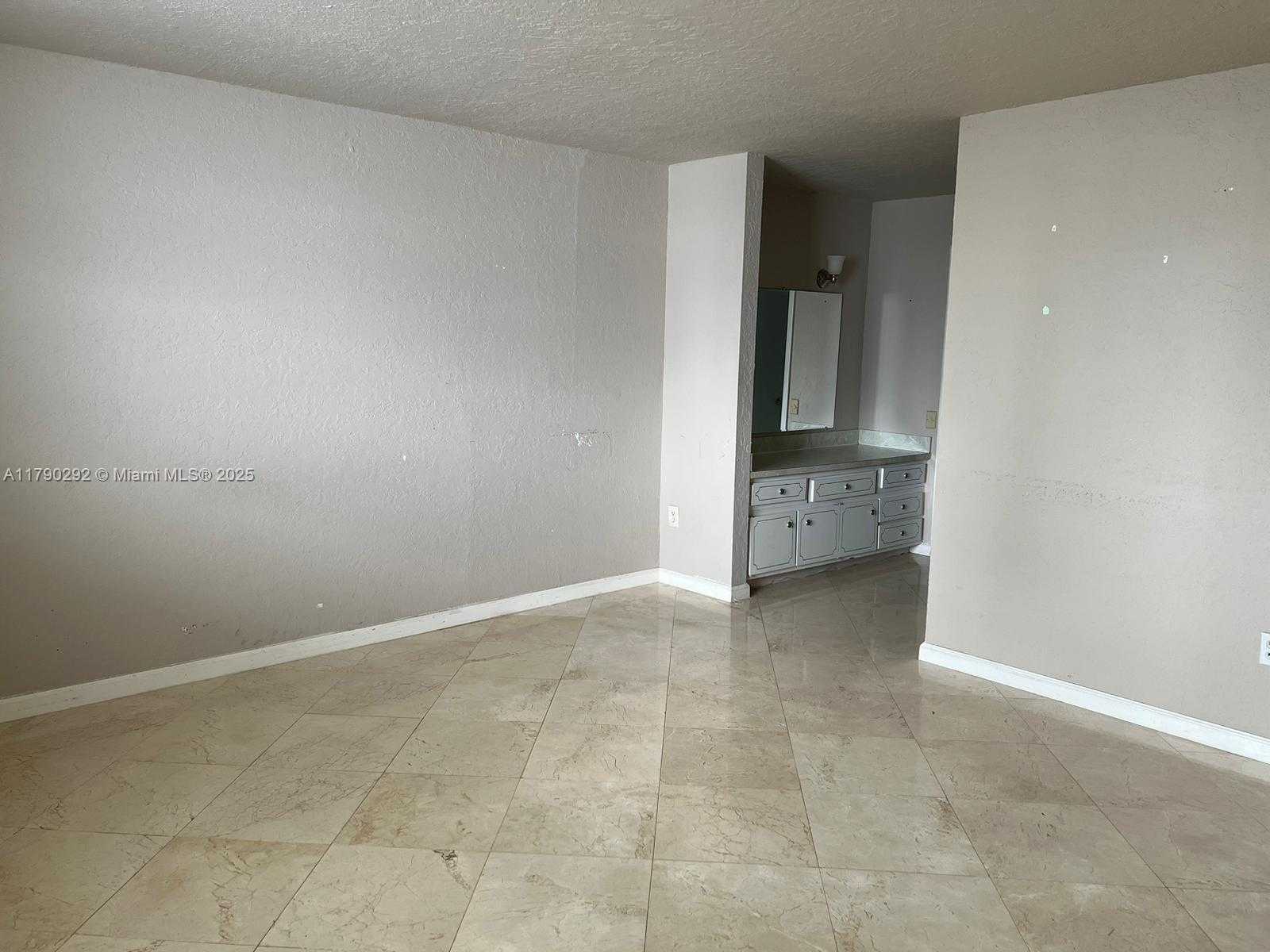 Small Image of 4000 NORTH EAST 170TH ST #604, North Miami Beach Number 9