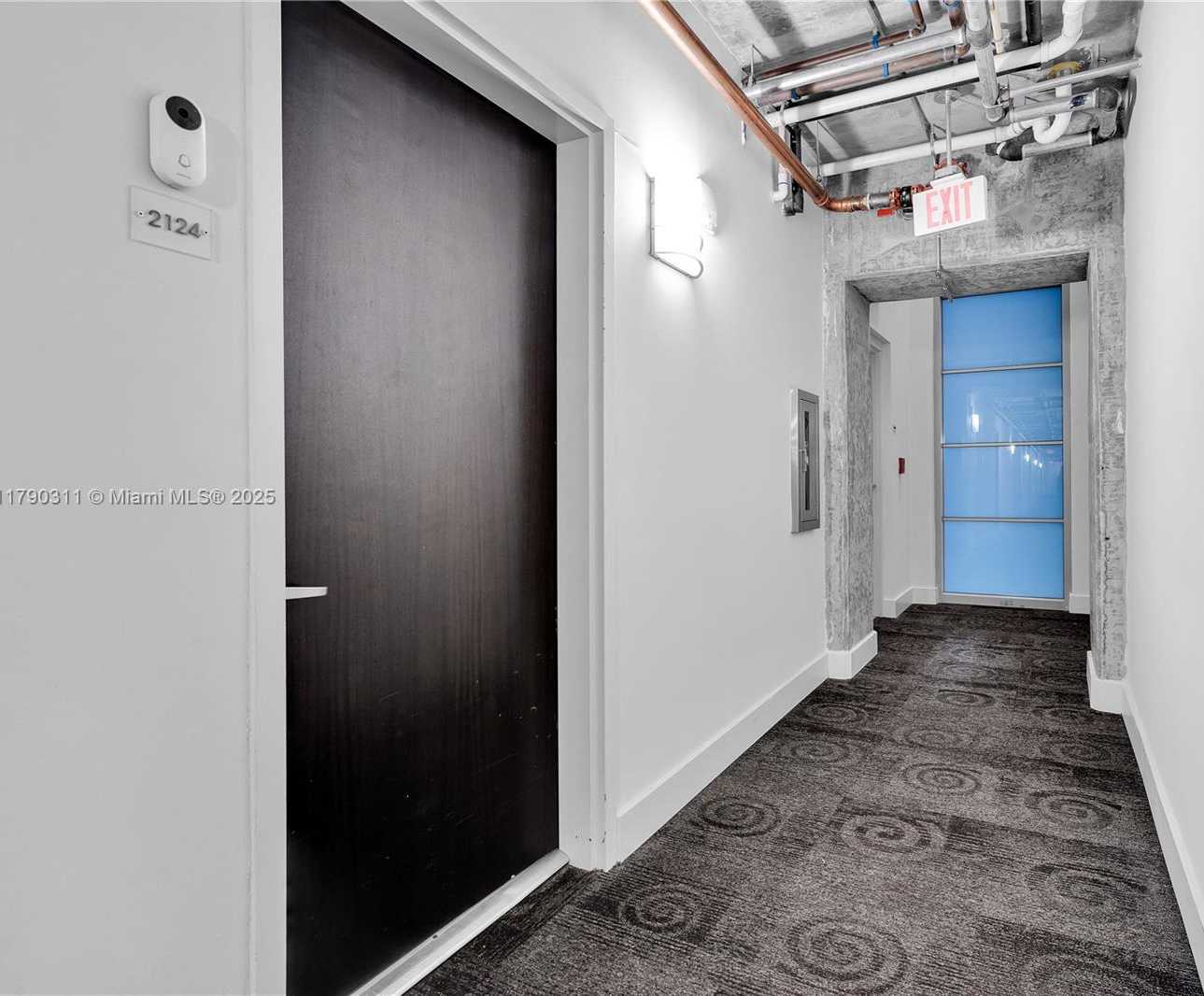 Small Image of 690 SOUTH WEST 1ST CT #2124, Miami Number 36