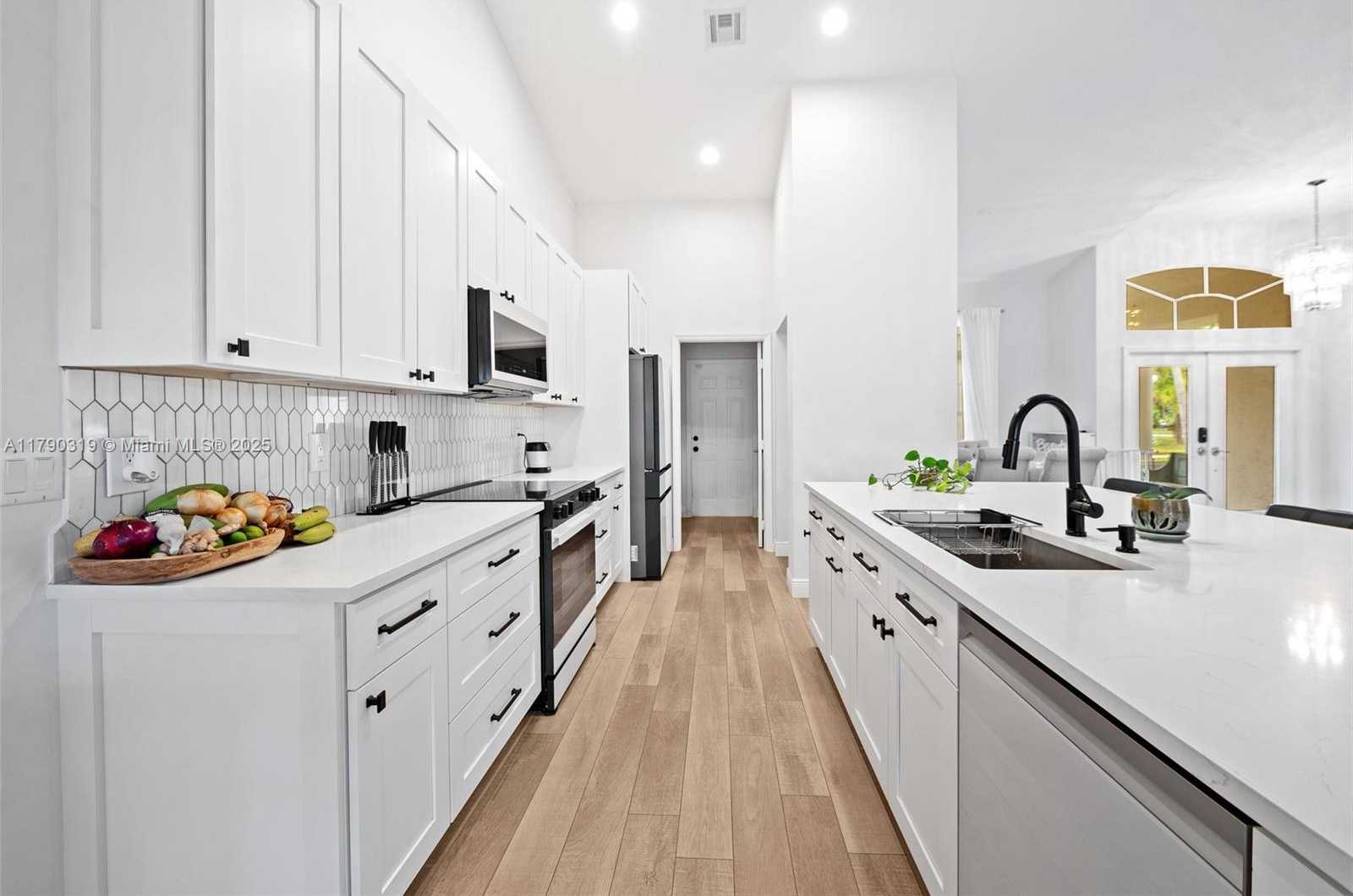 Small Image of 6152 NORTH 120TH AVE N, West Palm Beach Number 12