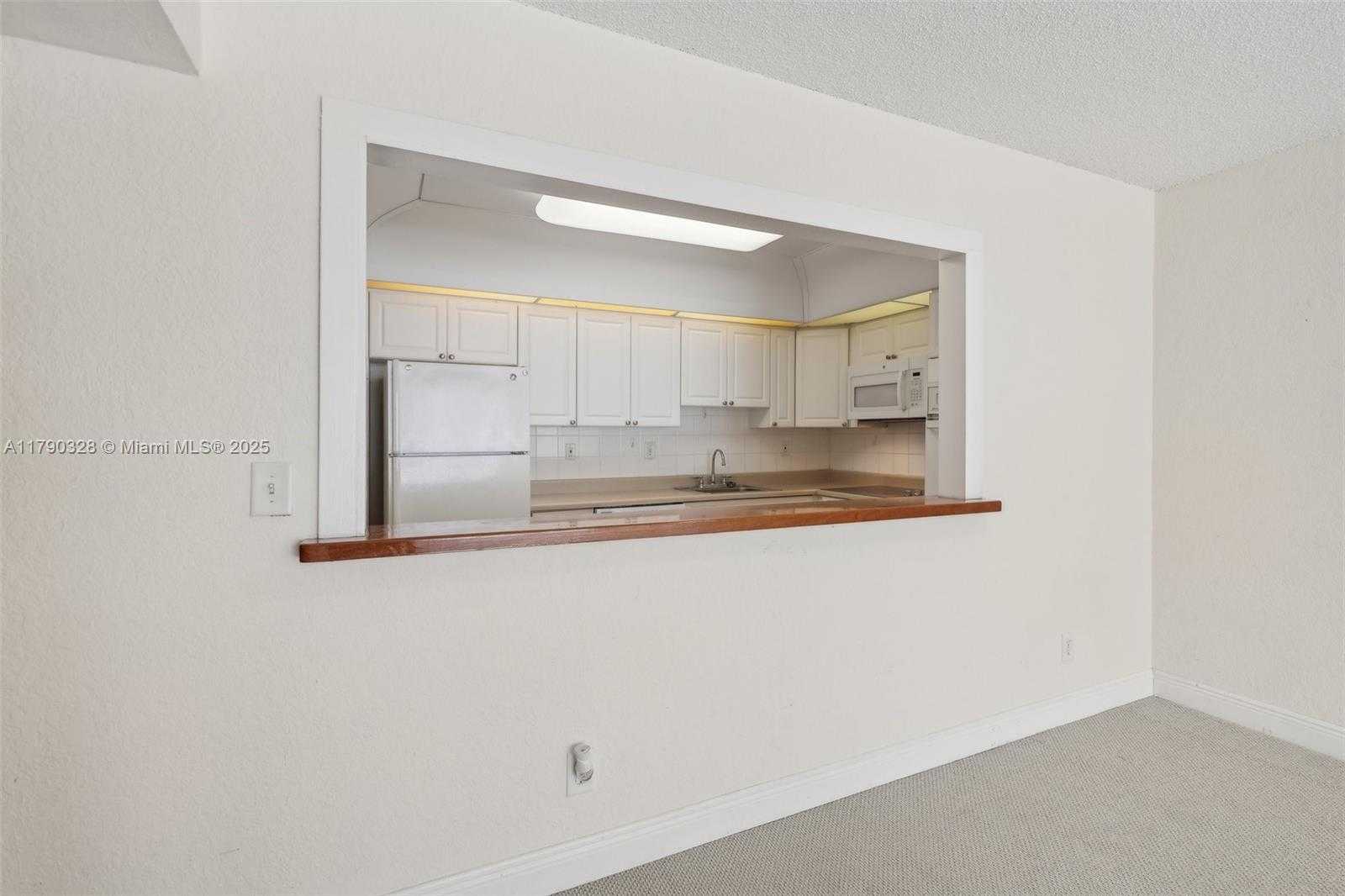 Small Image of 19390 COLLINS AVE #712, Sunny Isles Beach Number 24