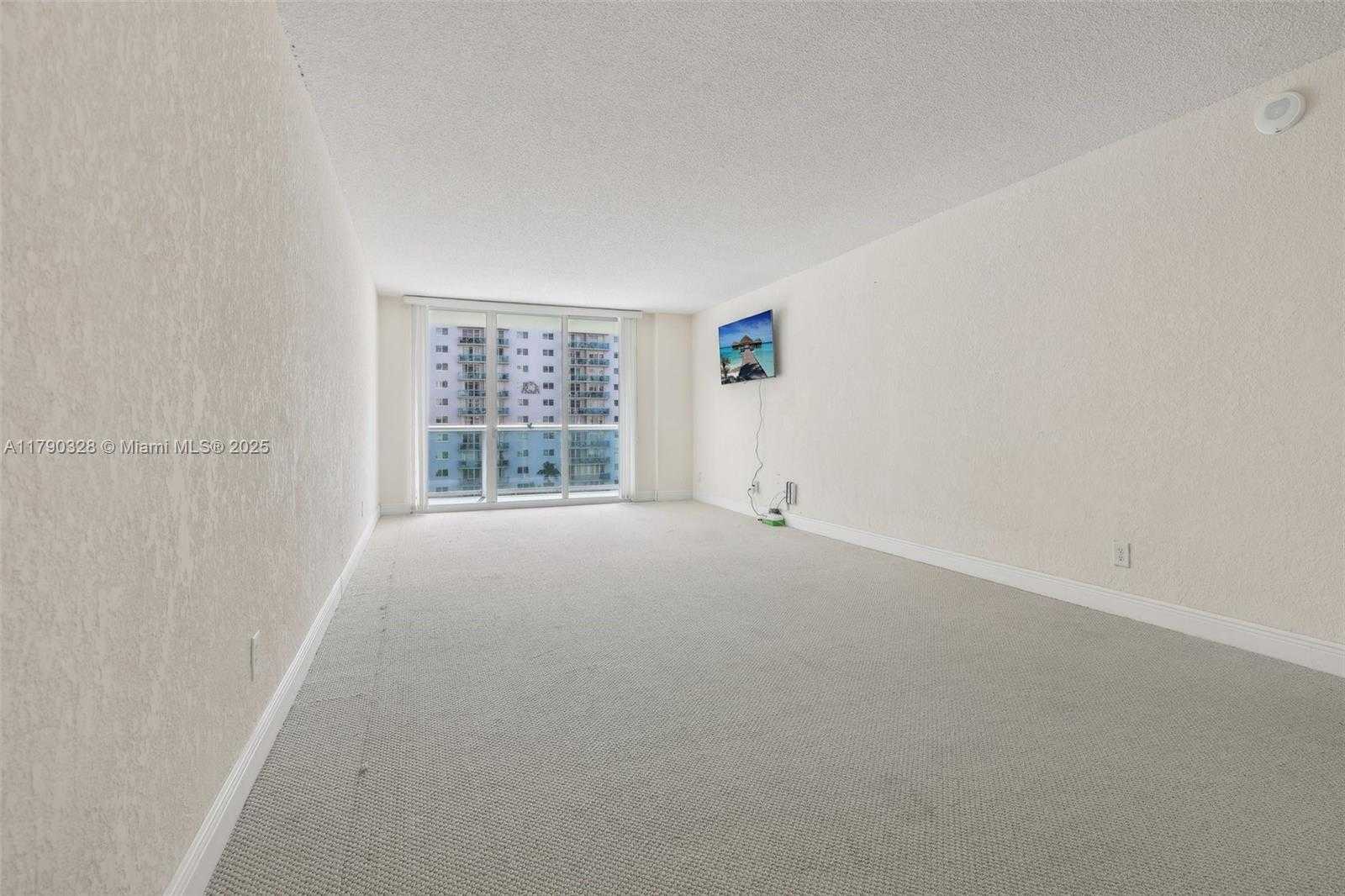 Small Image of 19390 COLLINS AVE #712, Sunny Isles Beach Number 5