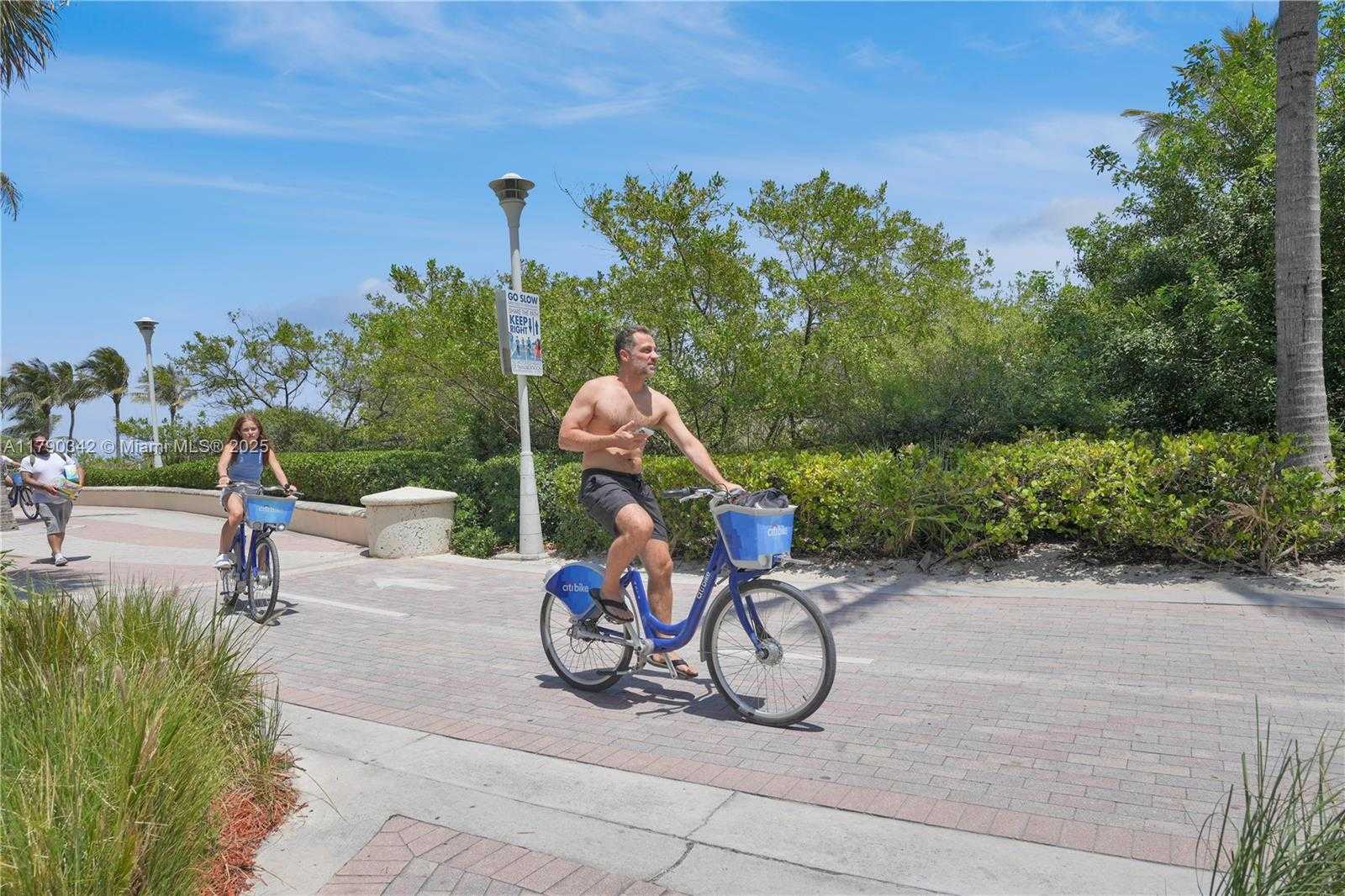 Small Image of 1623 COLLINS AVE #609, Miami Beach Number 32