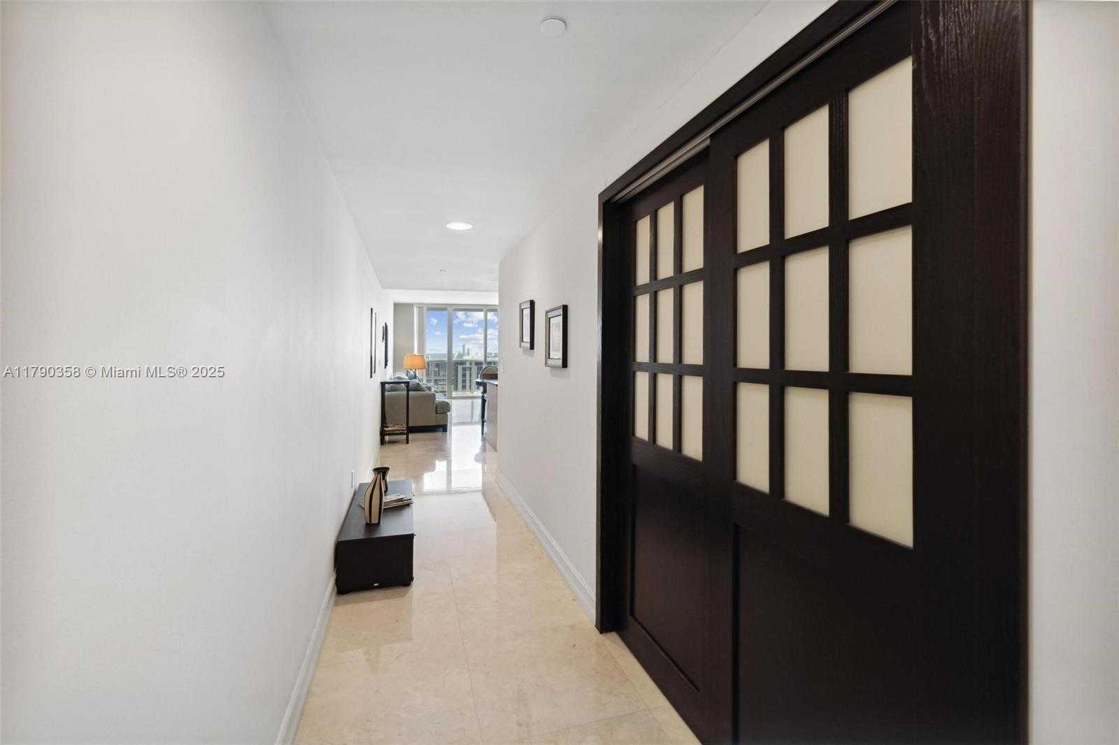 Small Image of 1830 SOUTH OCEAN DR #2810, Hallandale Beach Number 13