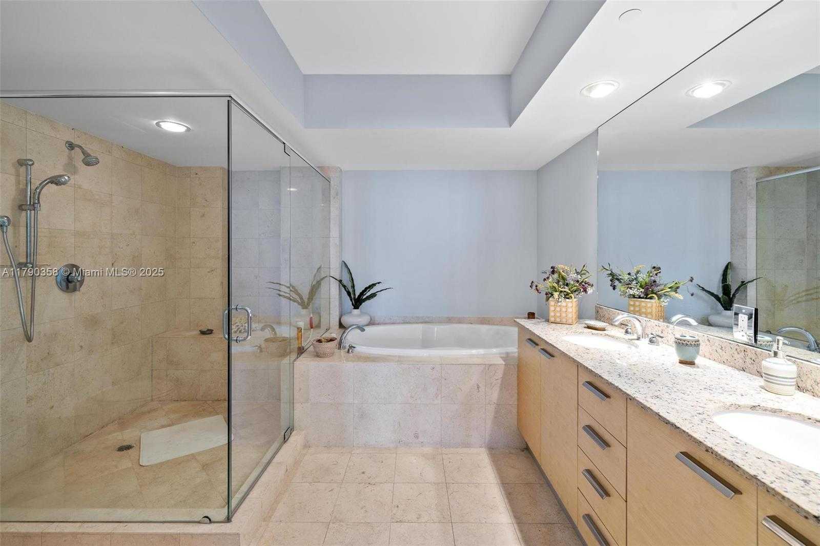 Small Image of 1830 SOUTH OCEAN DR #2810, Hallandale Beach Number 15