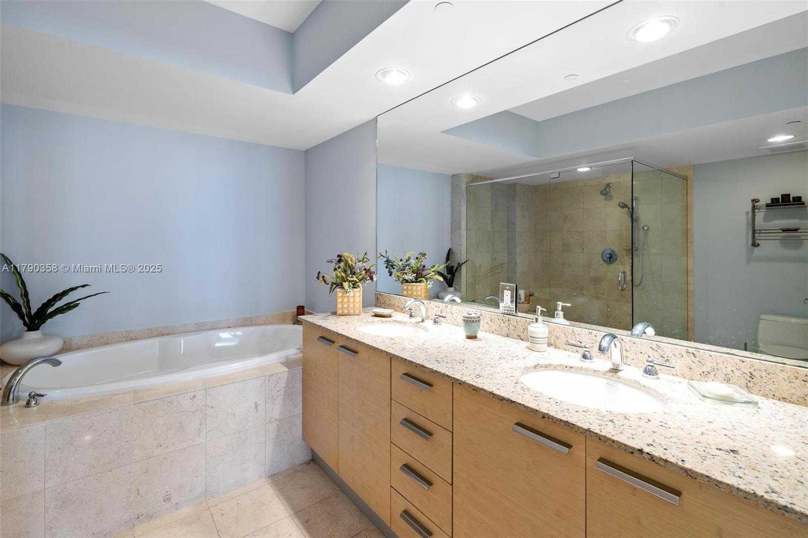 Small Image of 1830 SOUTH OCEAN DR #2810, Hallandale Beach Number 17