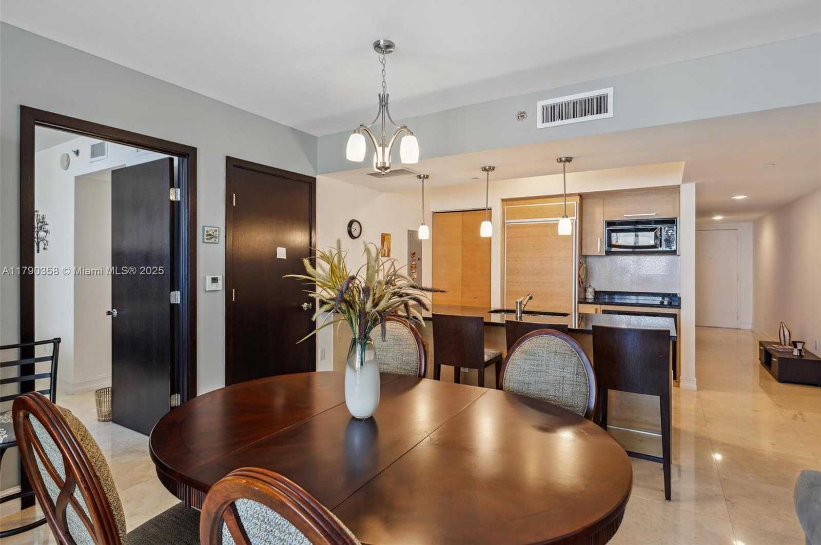 Small Image of 1830 SOUTH OCEAN DR #2810, Hallandale Beach Number 8